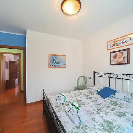 Casa Lorenzo * スペッロ